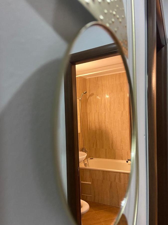 Garsoniera Relax Drumul Taberei Bucureşti Ngoại thất bức ảnh