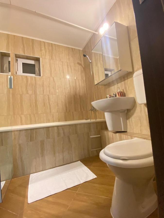 Garsoniera Relax Drumul Taberei Bucureşti Ngoại thất bức ảnh