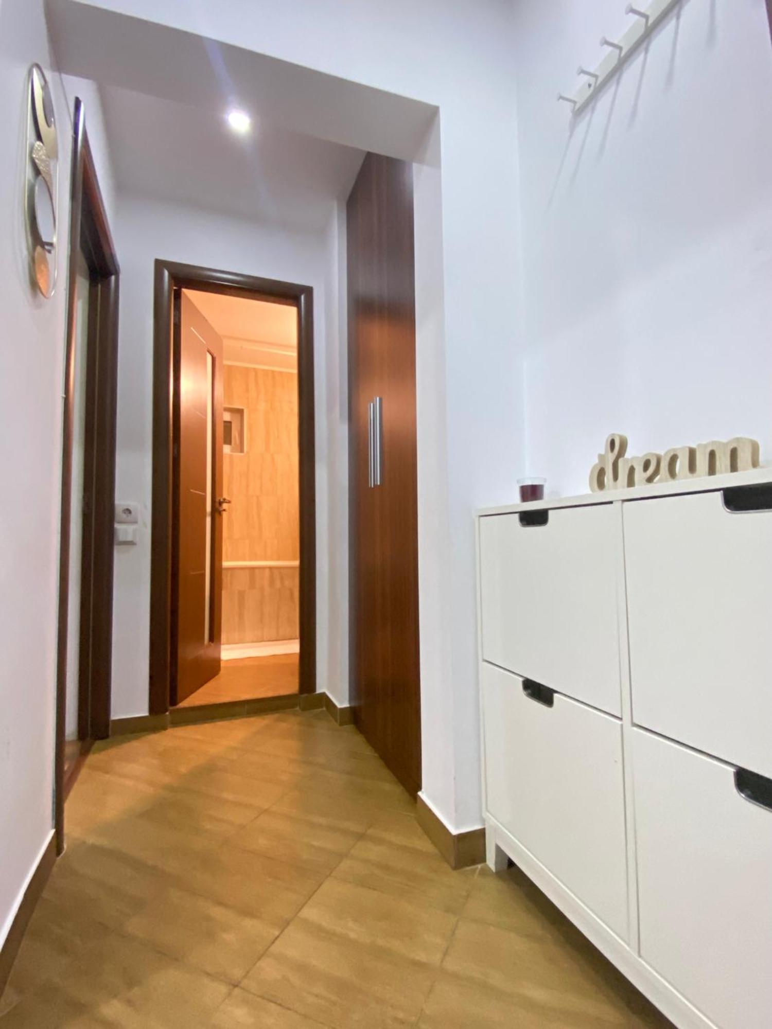 Garsoniera Relax Drumul Taberei Bucureşti Ngoại thất bức ảnh